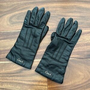 Coach women’s leather gloves small